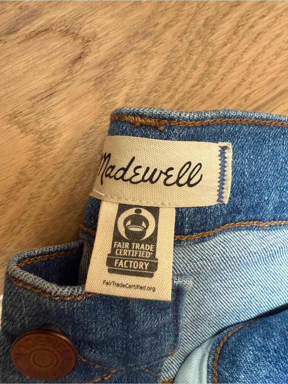 Madewell Mid-Rise Kick Out Jeans - Picture 5 of 7